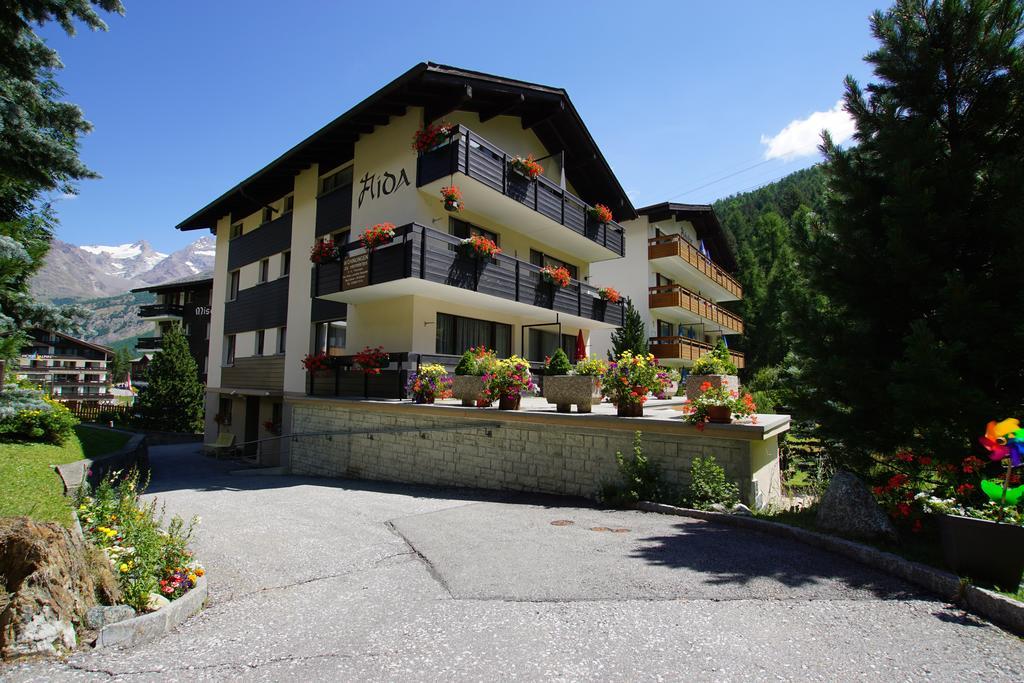 Ferienwohnung Haus Aida Saas-Fee Zimmer foto